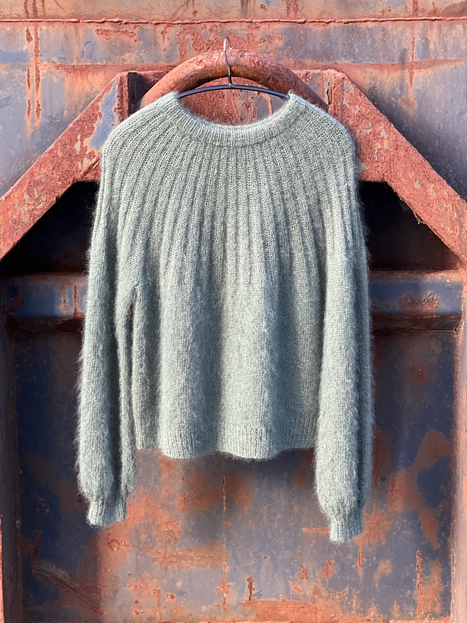 Slibende Caroline opskrift PetiteKnit | Sunday Sweater - Mohair Edition | xxx | GARNCAFE MADSINE